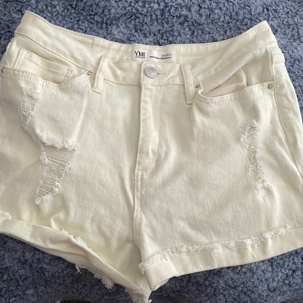 YMI shorts nwot